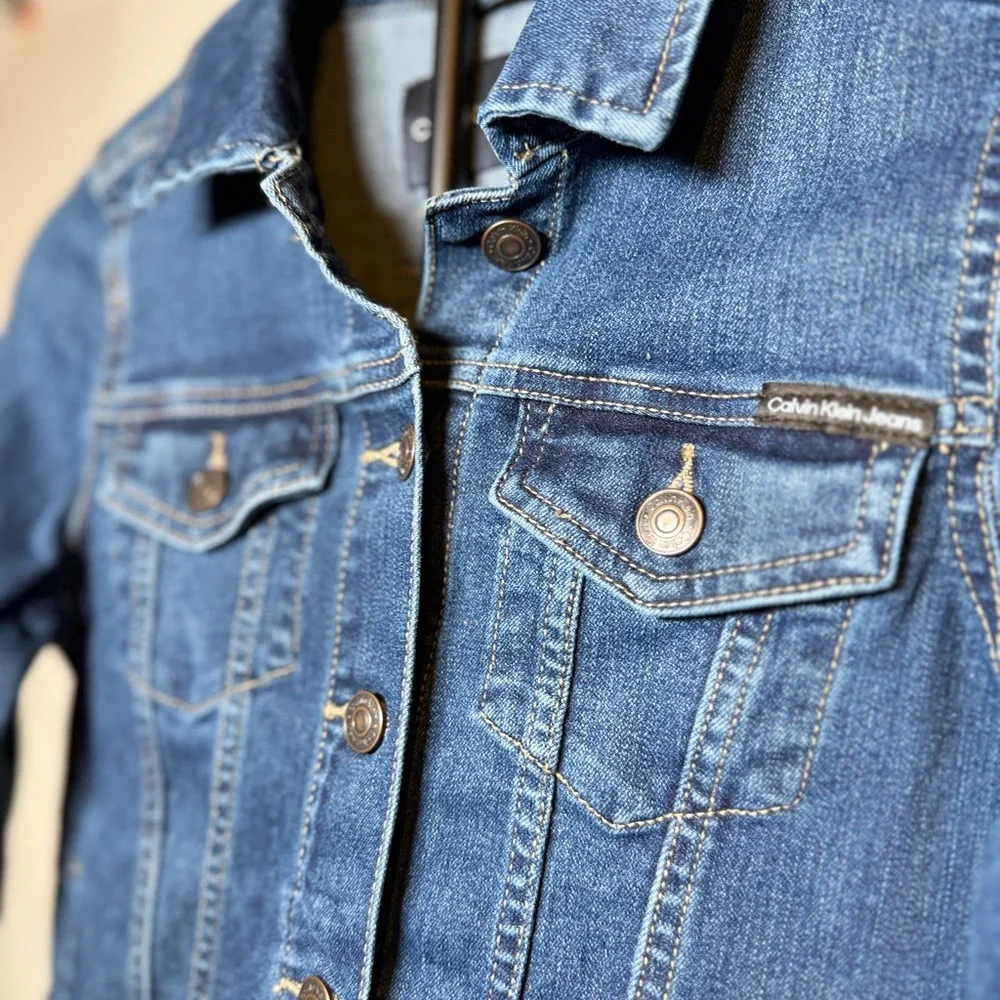 Calvin Klein Tucker Denim Blue Women's Jacket. Size S - Picture 3 of 9